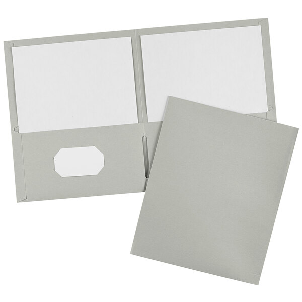 A gray Avery 2-pocket paper folder.