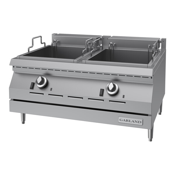 Garland ED-30FT Designer Series 34 lb. Dual Tank Electric Countertop Deep Fryer - 208V, 3 Phase, 10.6 kW