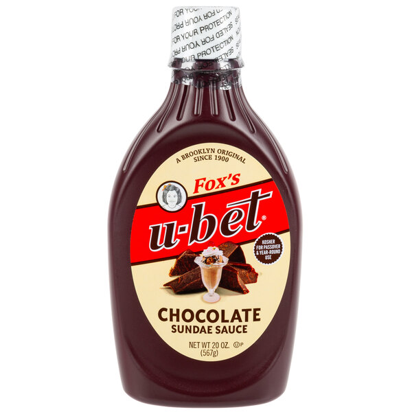 Fox's UBet 20 oz. Squeeze Bottle Chocolate Sundae Sauce