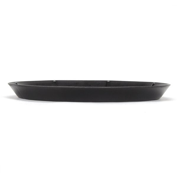 A black oval shaped HS Inc. Polypropylene pizza tray.