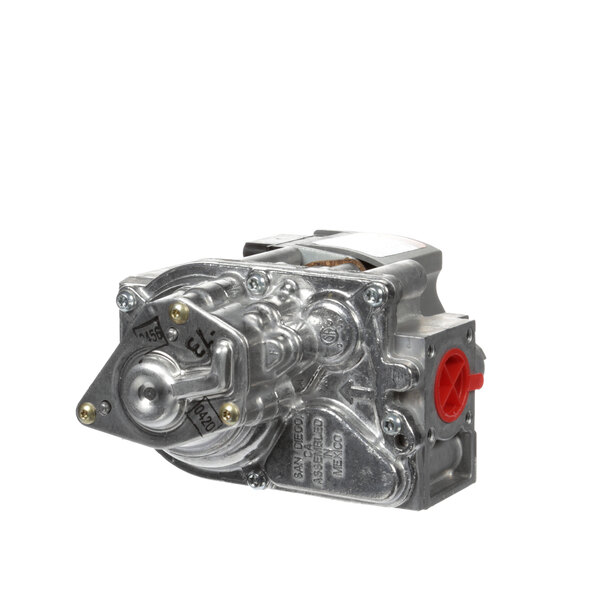 A close-up of a Cleveland Vlv;Gs Ctl Nat 1.3wc-3.5wc. on a white background.