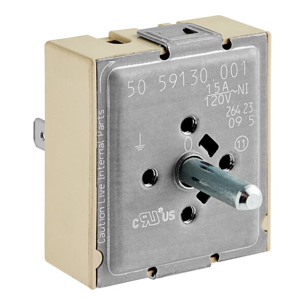 An Alto-Shaam Infinite Switch with a metal knob.