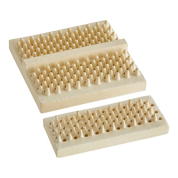 A Vulcan ceramic brick set with white spikes.