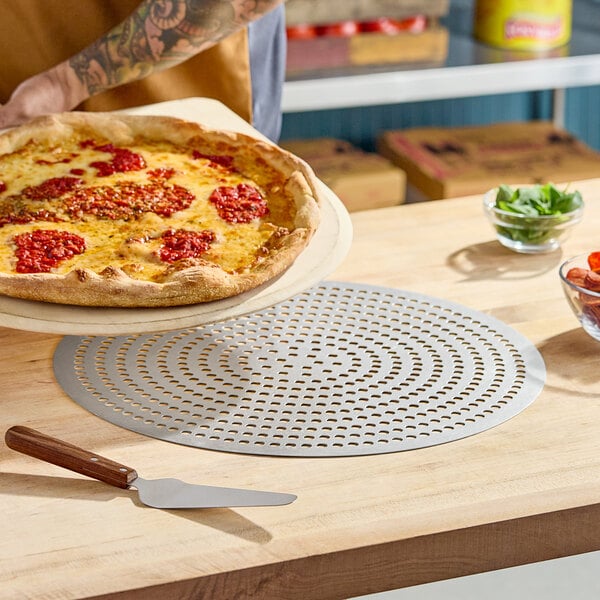 American Metalcraft 18918SP 18" Super Perforated Aluminum Pizza Disk