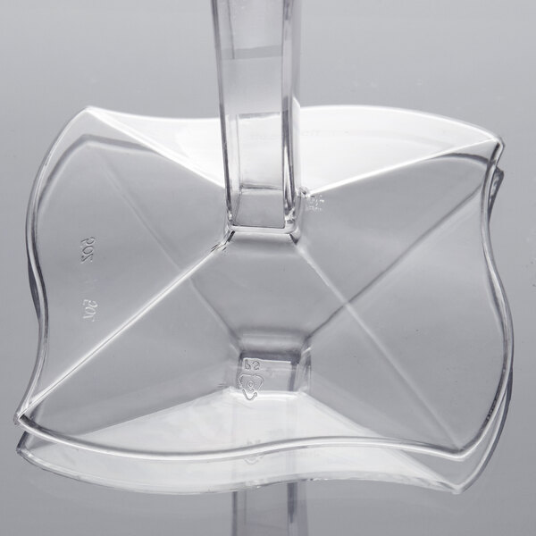 A clear plastic Fineline champagne flute.