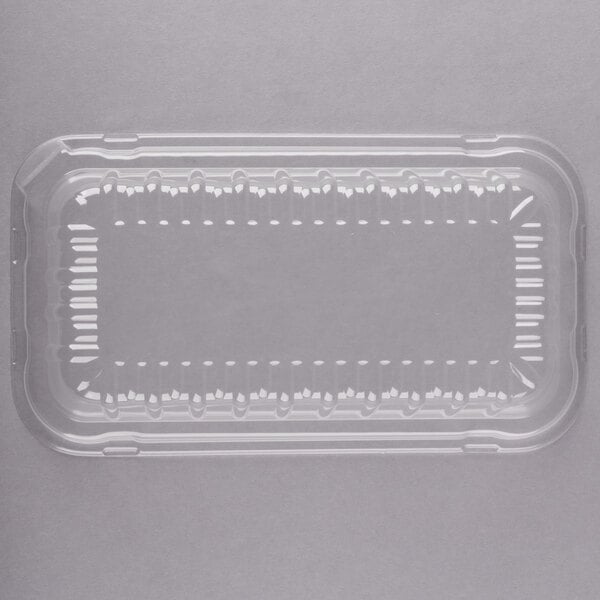 A white rectangular Durable Packaging clear plastic container with a clear rectangular lid.
