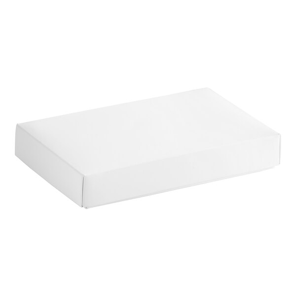A white rectangular 2-piece candy box with a lid.