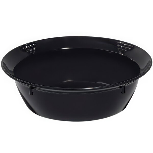 A black GET Sonoma melamine bowl with handles.