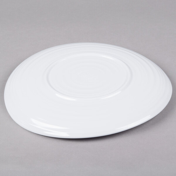 A white Elite Global Solutions melamine plate with a swirl pattern.