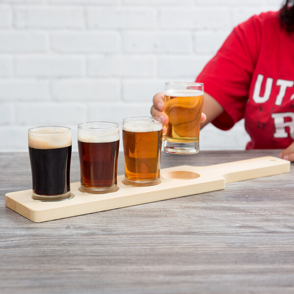 Core Beer Flight Set 4 Pub Taster Gl With Natural Finish Wood Core Beer Flight Set 4 Pub Taster Gl With Natural Finish Wood Paddle