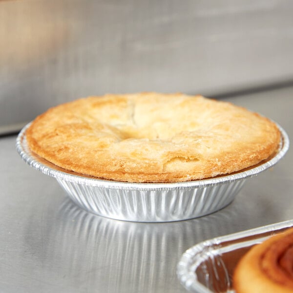 Two 4 pies, tarts, pot pies, or mini quiches plastic containers