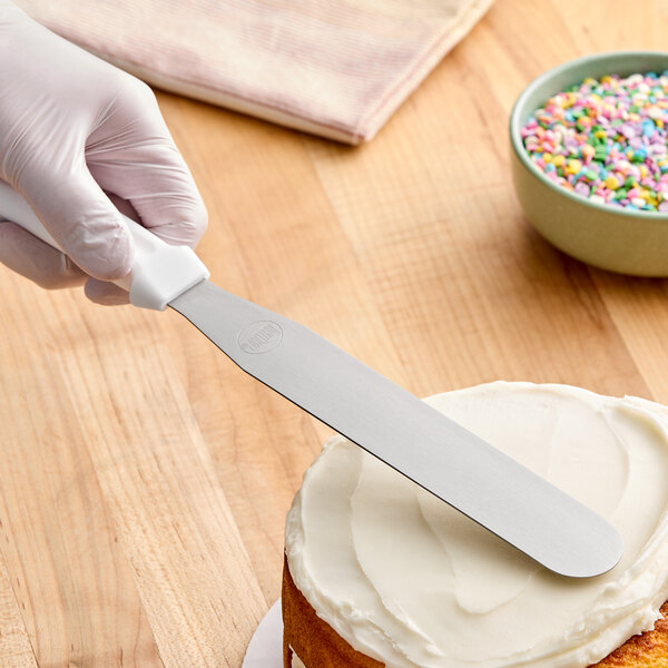 TableCraft 4208 8" Blade Straight Baking / Icing Spatula with ABS Handle