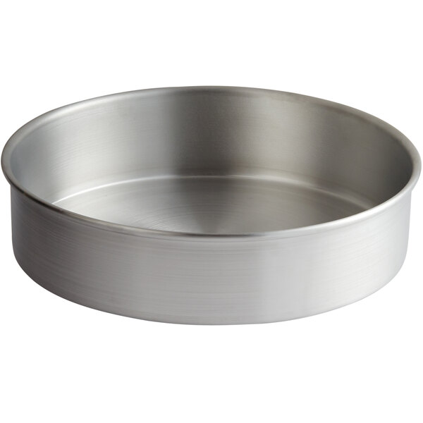 round metal cake pans