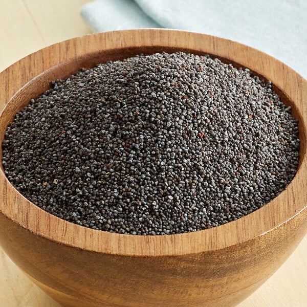 Poppy seeds in a bowl