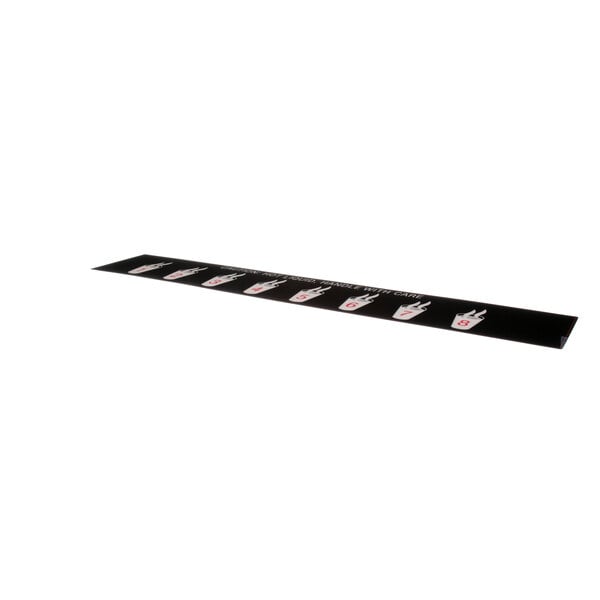 A black rectangular Grindmaster-Cecilware cup label with white and red images and text.