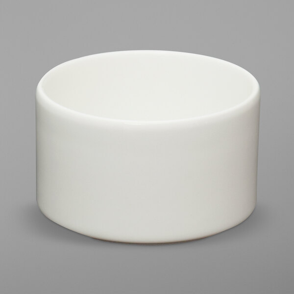 A white Homer Laughlin bouillon bowl.