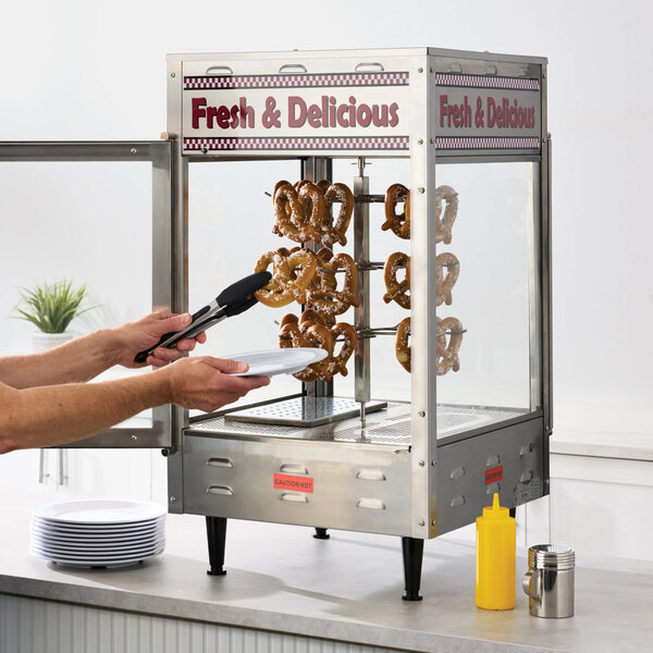 Benchmark USA 51012 Humidified Rotating Pizza / Pretzel Display Warmer with Pretzel Rack and 12" Pizza Rack - 120V, 1480W