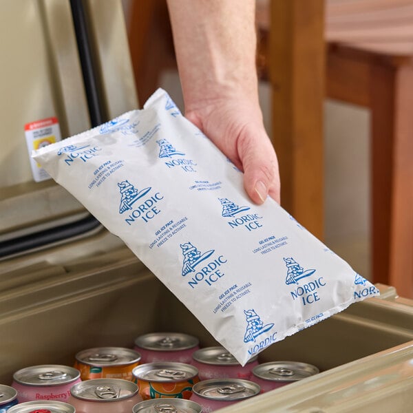 Nordic NI32 32 oz. 10 1/2" x 5 1/2" x 1 1/4" Gel Cold Pack - 18/Case