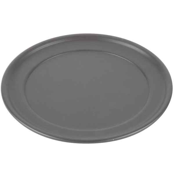 An American Metalcraft Hard Coat Anodized Aluminum Pizza Pan with a black rim on a white background.