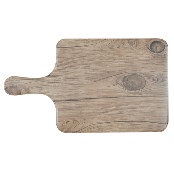 A Thunder Group Sequoia faux wood melamine serving board with a handle.