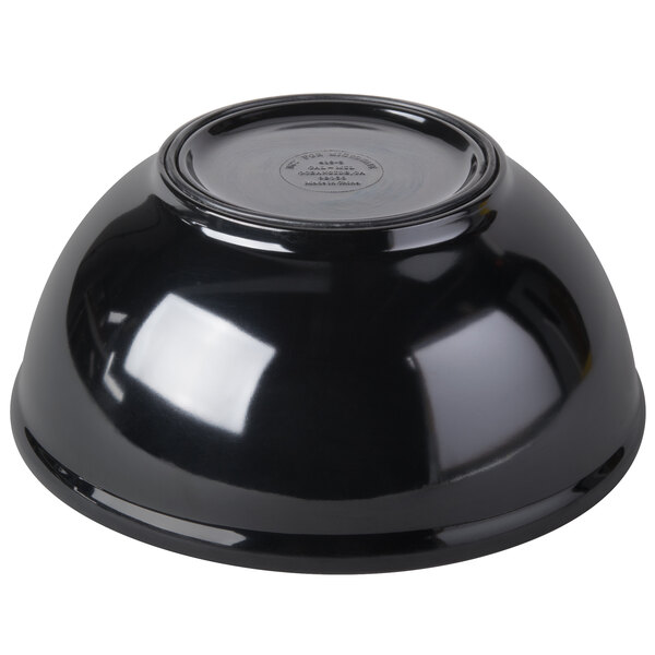 A black Cal-Mil melamine bowl with a lid.