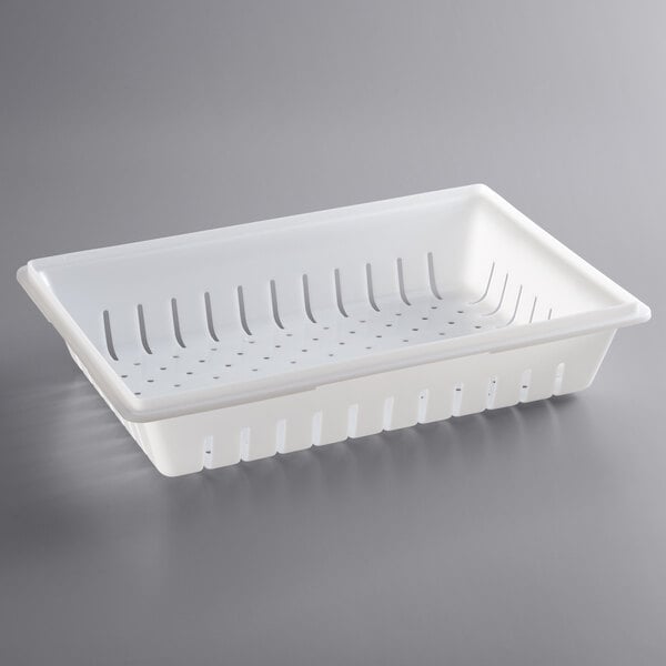 white plastic colander