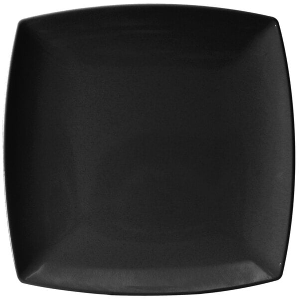 A black square plate.