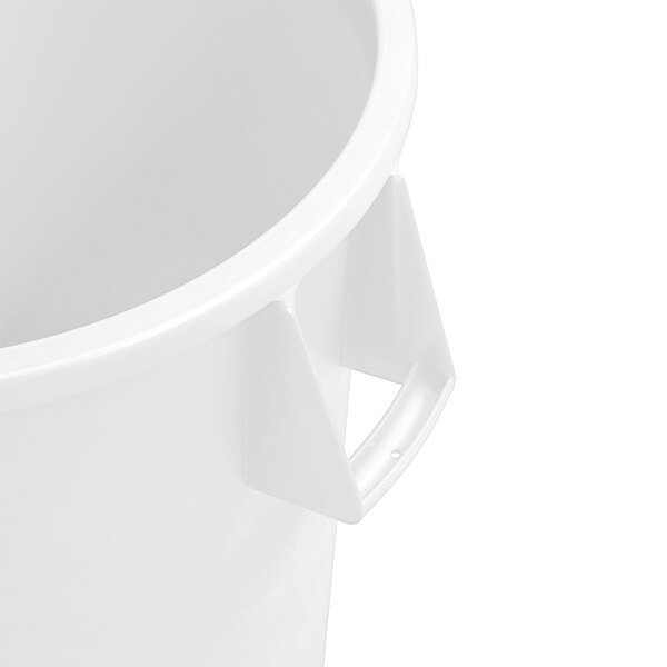 A Carlisle white plastic bucket with a handle.