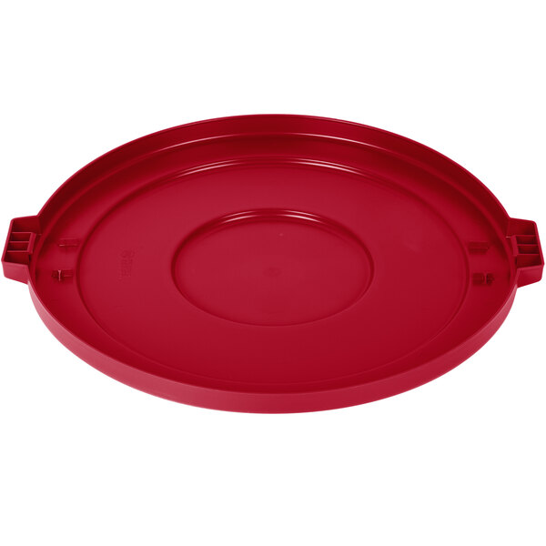 A red plastic lid for a Carlisle 55 gallon round trash can.
