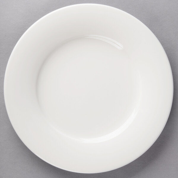 A white Villeroy & Boch porcelain plate with a white rim.