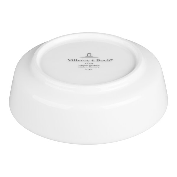 Villeroy & Boch Affinity 15.5 oz. White Porcelain Bowl - 6/Case