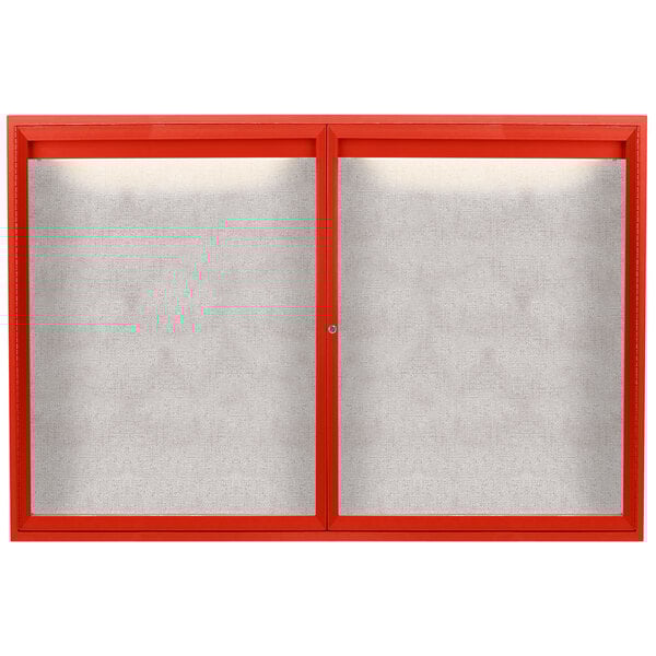 A red window with two white panels.