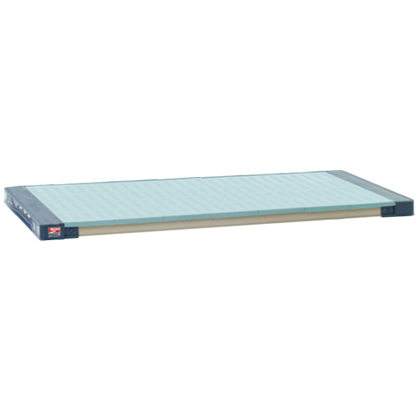 A blue and white MetroMax 4 polymer shelf with a solid mat.