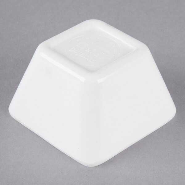 A white square Vollrath melamine bowl.