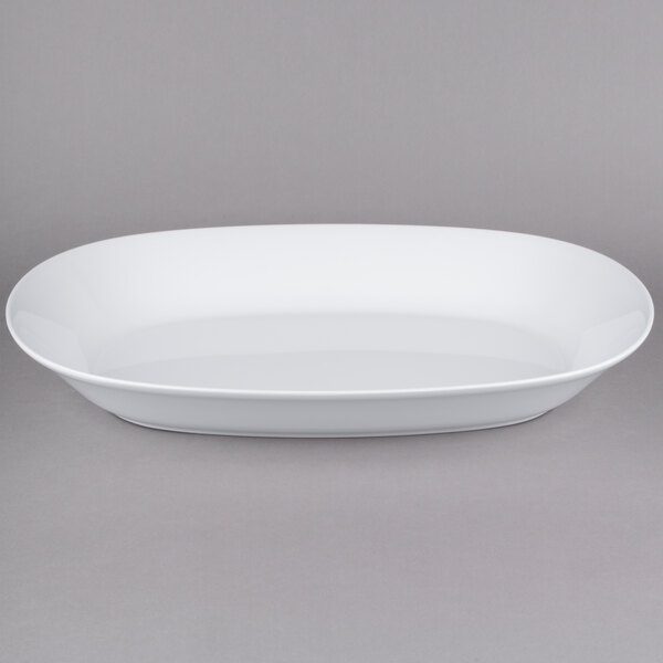 An American Metalcraft white oblong melamine serving bowl.
