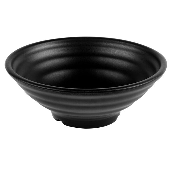 A black bowl with a black rim.