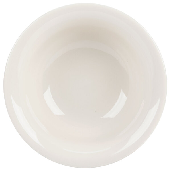 A Hall China ivory pot pie baking bowl with a white background.