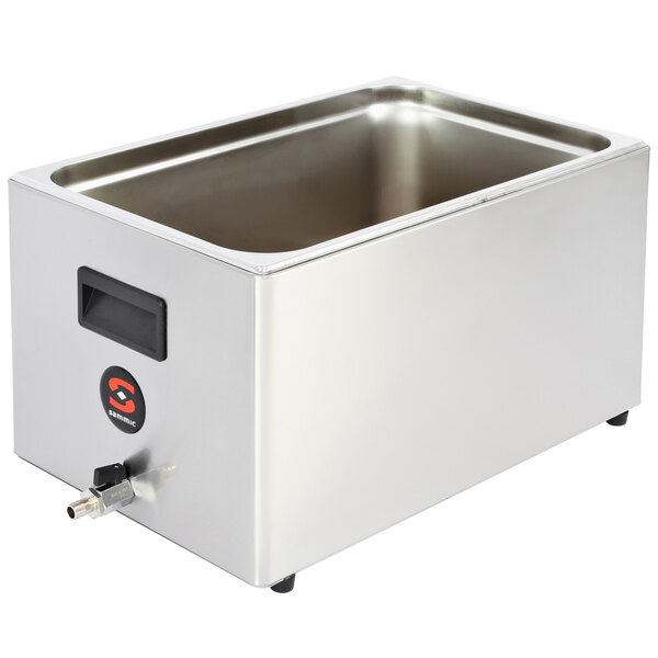 A stainless steel Sammic SmartVide immersion circulator tank with a black lid.