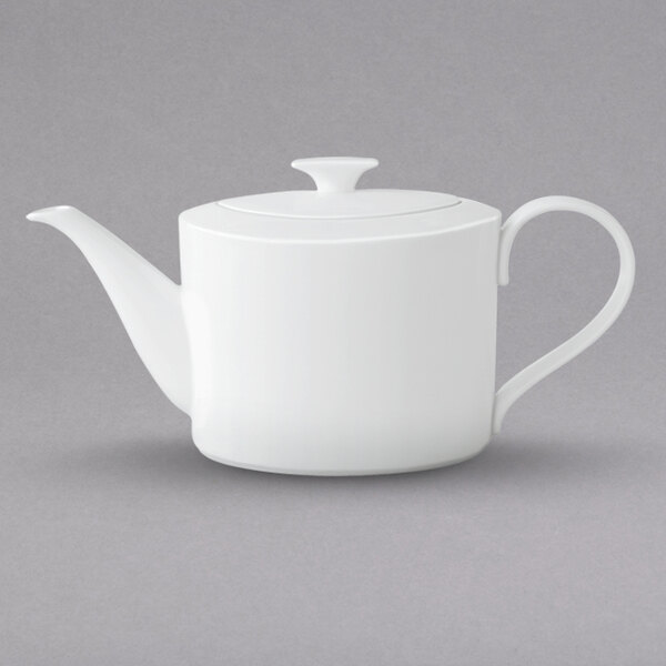 Villeroy & Boch 1045100460 Modern Grace 40.5 oz. White Bone Porcelain Teapot with Cover 6/Pack
