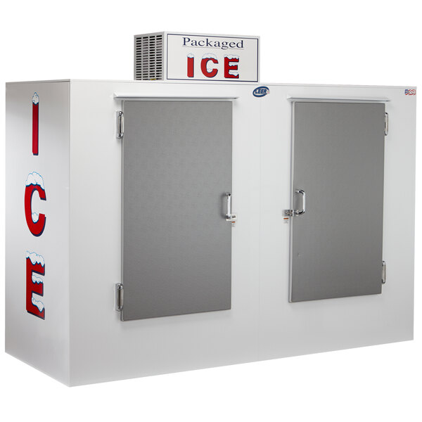 Leer single-door outdoor ice merchandiser