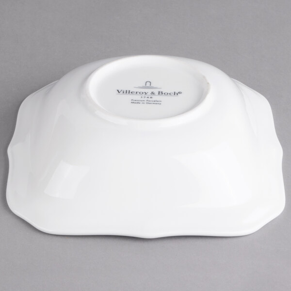 A Villeroy & Boch white porcelain square salad bowl.