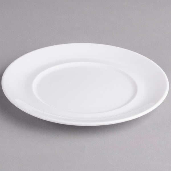 A white Villeroy & Boch porcelain plate with a rim.
