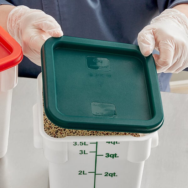 Choice 2 and 4 Qt. Green Square Polypropylene Food Storage