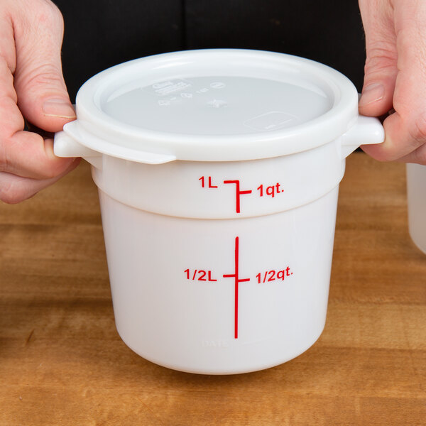 Choice 1 Qt. White Round Polypropylene Food Storage Container Lid