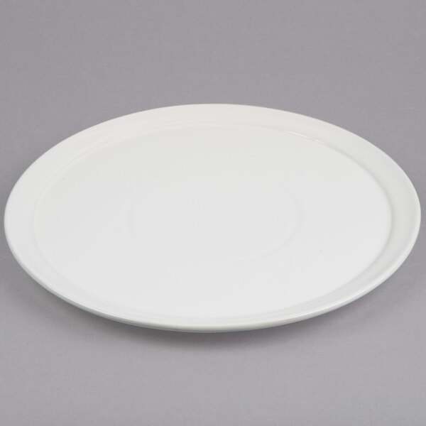 An American Metalcraft white ceramic pizza serving tray.
