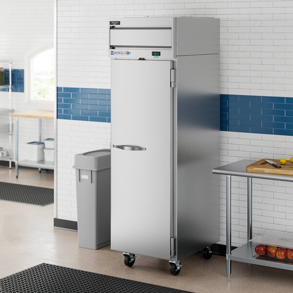 Beverage-Air HR1HC-1S Horizon Series 26" Top Mounted Solid Door Reach-In Refrigerator