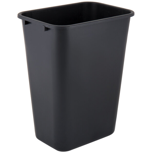 Rubbermaid 21 Quart Rectangular Kitchen Wastebasket Trash Can