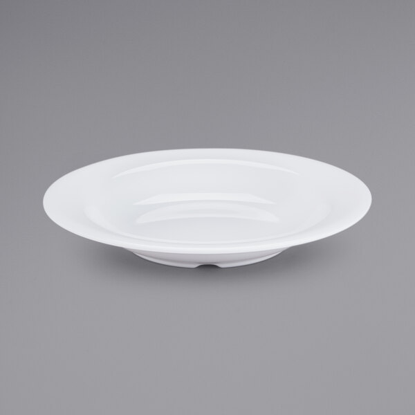 A Diamond White melamine bowl with a rim.