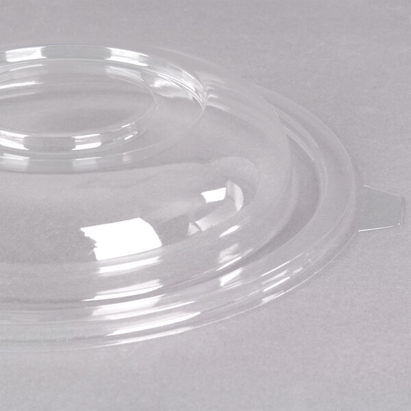 A clear plastic container with a clear plastic lid on top.