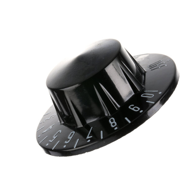 A black Duke knob with white numbers.